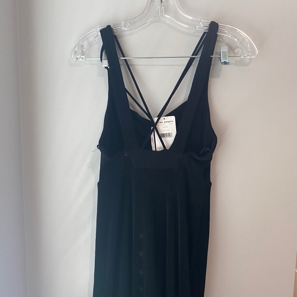 Free People Hypnotized Knit Maxi Dress Strappy Cutout NWT in Black size S - Picture 6 of 12